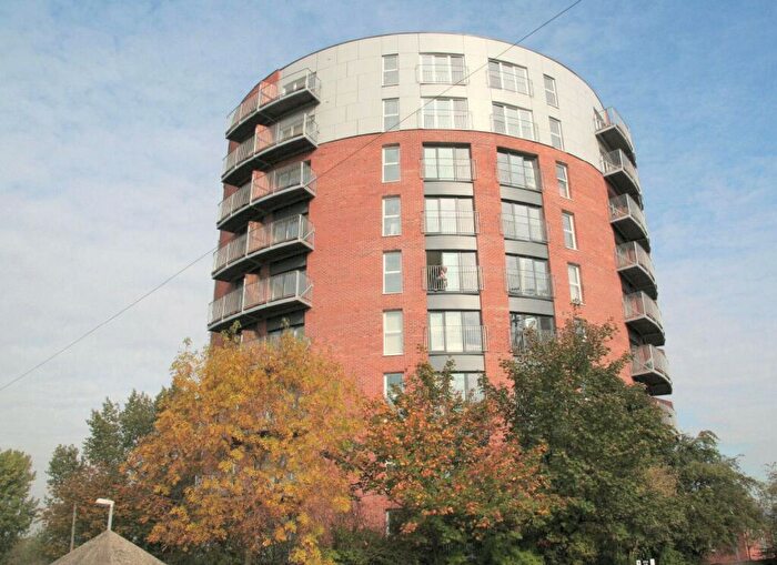 2 Bedroom Apartment To Rent In The Drum Stuart Street, Manchester, M11