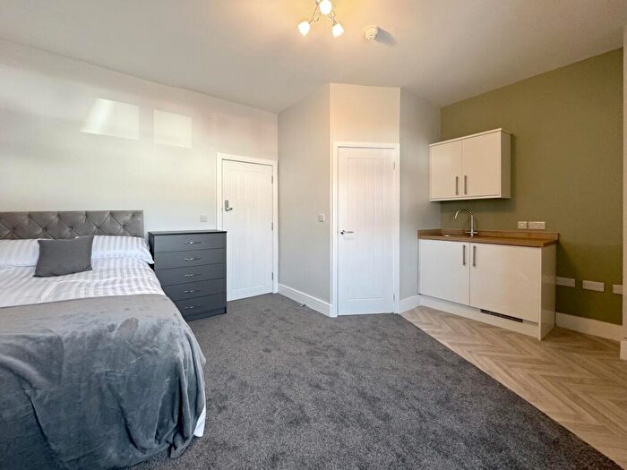 Studio To Rent In Room, Brighton Road, DE24