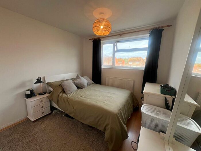 1 Bedroom Flat To Rent In Forth Close, Fareham, PO14