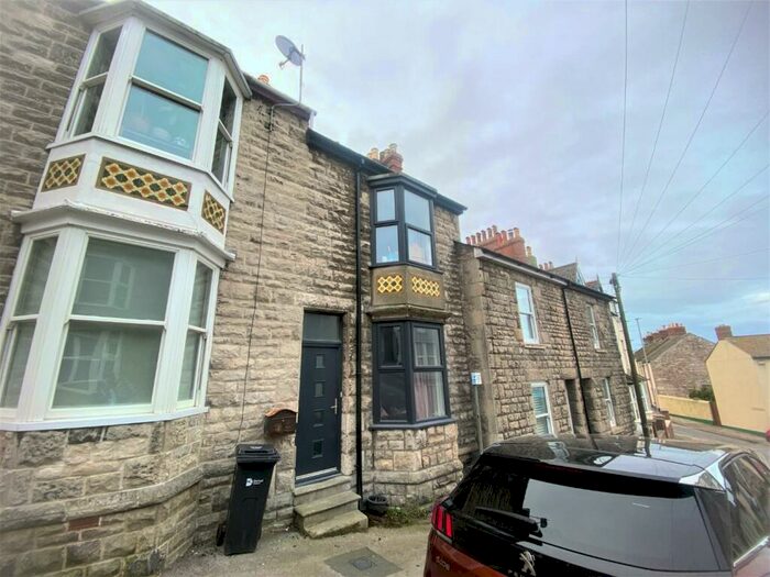 3 Bedroom Terraced House To Rent In High Street, Fortuneswell, Portland, DT5