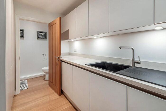 5 Bedroom Detached House For Sale In Castle Hill, Prestbury, Macclesfield, Cheshire, SK10