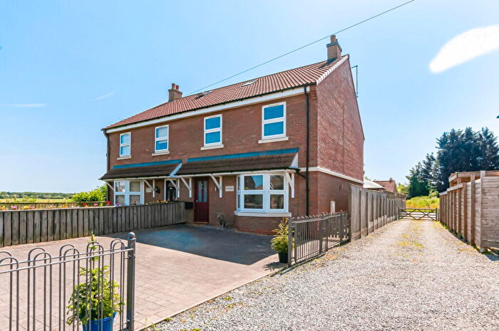 4 Bedroom Semi-Detached House For Sale In Main Street, Leconfield, Beverley, HU17