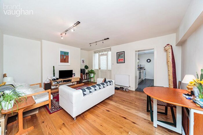 1 Bedroom Flat To Rent In Norfolk Square, Brighton, East Sussex, BN1