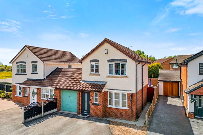 3 Bedroom Link Detached House For Sale In Cropton Way, Hindley, WN2