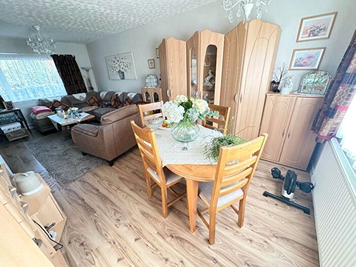 3 Bedroom Terraced House For Sale In Overpool Road, Great Sutton, CH66