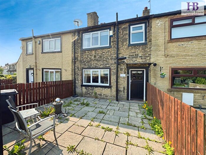 1 Bedroom Terraced House To Rent In Newlands Grove, Northowram, Halifax, HX3
