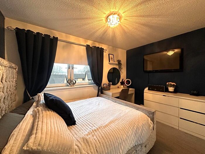 2 Bedroom Semi-Detached House For Sale In Dyce Avenue, Airdrie, Lanarkshire, ML6