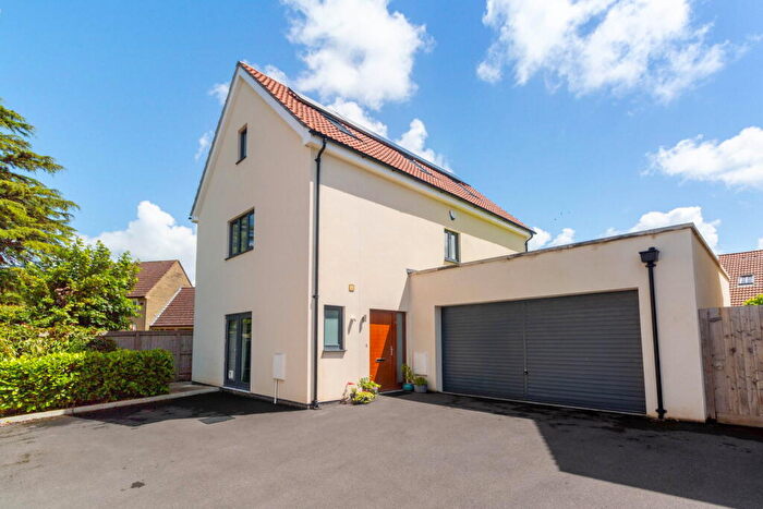 5 Bedroom Detached House For Sale In The Green, Backwell, BS48