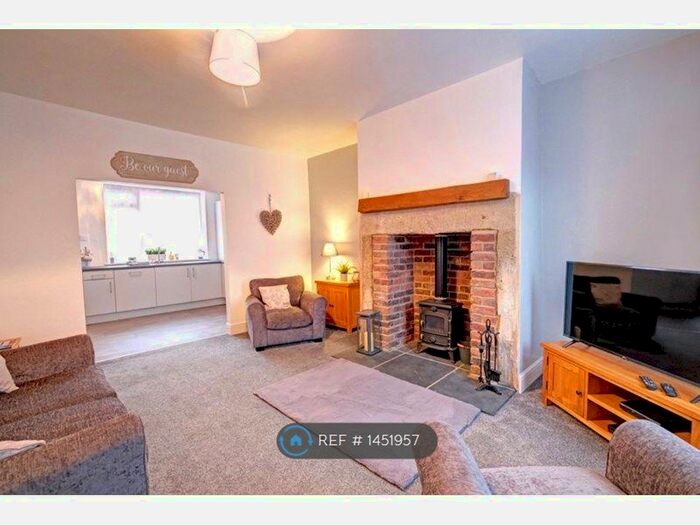 3 Bedroom Terraced House To Rent In Middleton Street, Amble, Morpeth, NE65