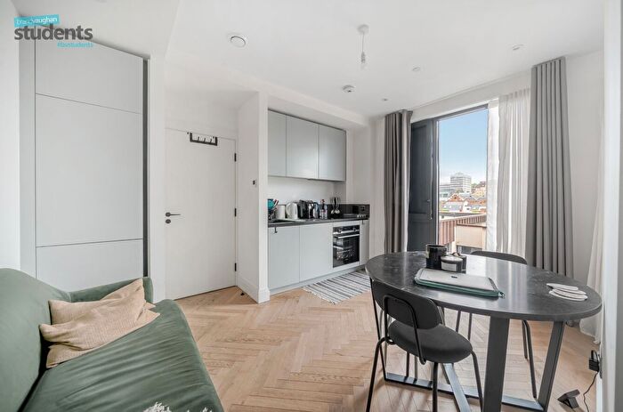 1 Bedroom Property To Rent In Gloucester Place, Brighton, BN1