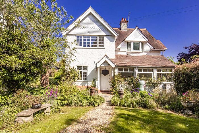 5 Bedroom Detached House For Sale In Sunfield, Streatley On Thames, RG8