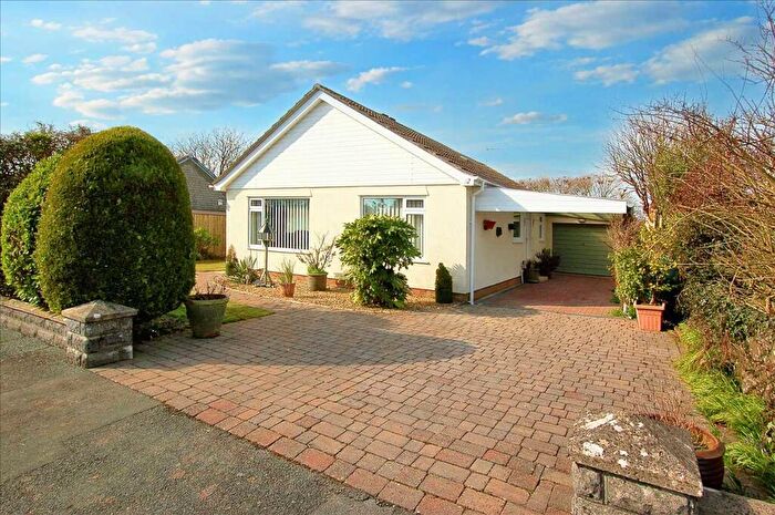 3 Bedroom Detached Bungalow For Sale In Cleggars Park, Lamphey, SA71
