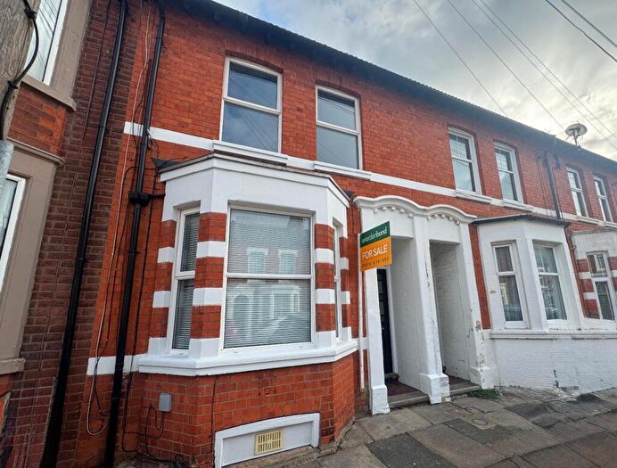 3 Bedroom Terraced House For Sale In Loyd Road, Abington, Northampton, NN1