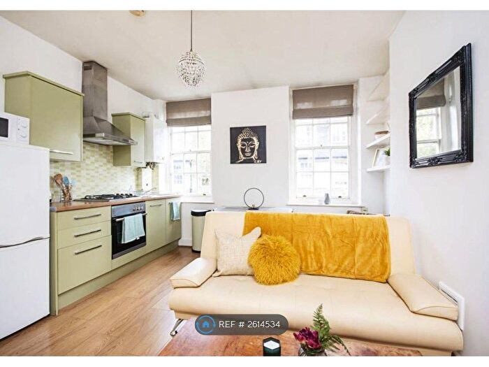 1 Bedroom Flat To Rent In Sylvester Road, London, E8