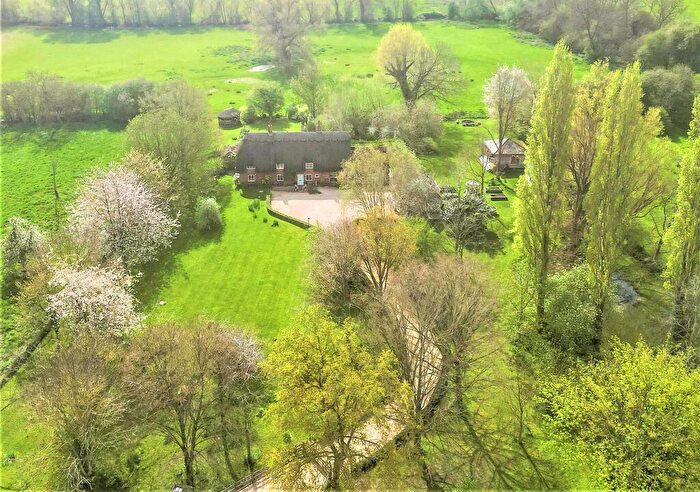6 Bedroom Detached House For Sale In High Street, Clifton Hampden, Abingdon, OX14