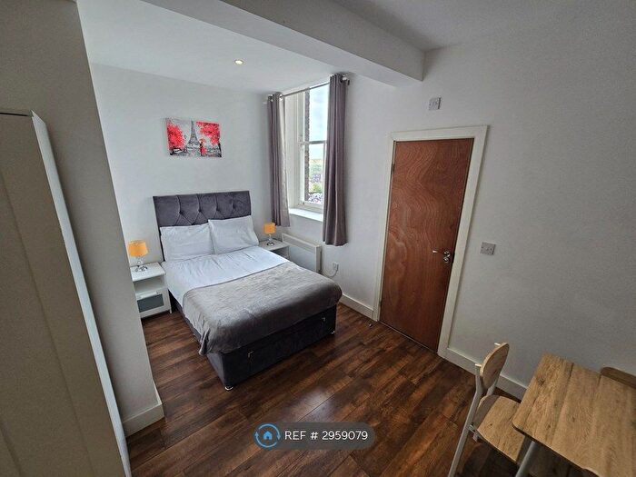 Studio To Rent In The Webberley, Stoke-On-Trent, ST1