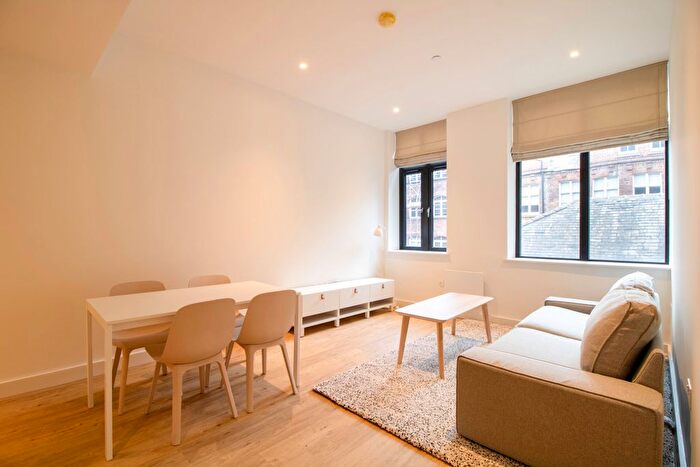 1 Bedroom Flat To Rent In York Place, Leeds, LS1