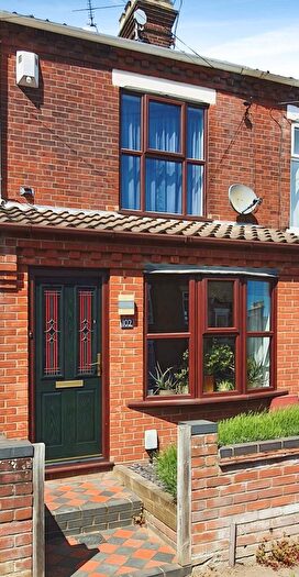 3 Bedroom Terraced House For Sale In Eade Road, Norwich, NR3