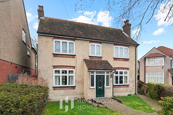 3 Bedroom Detached House For Sale In Spencer Gate, St. Albans, AL1