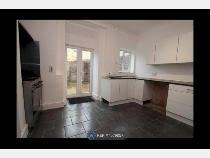 2 Bedroom Terraced House To Rent In Garnett Street, Darwen, BB3