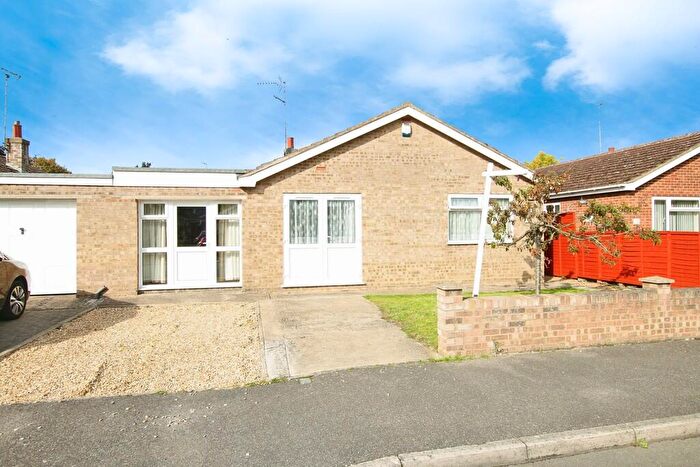4 Bedroom Detached Bungalow For Sale In Queen Elizabeth Drive, Wisbech, PE13