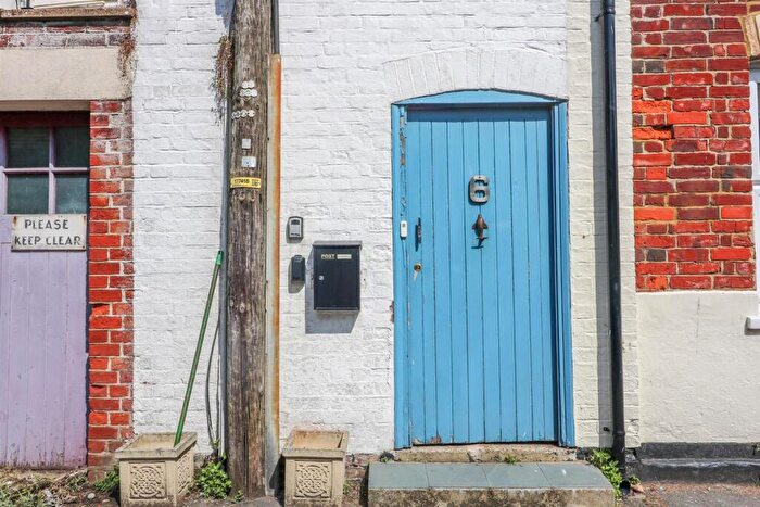 3 Bedroom Terraced House For Sale In King Street, Aldeburgh, IP15