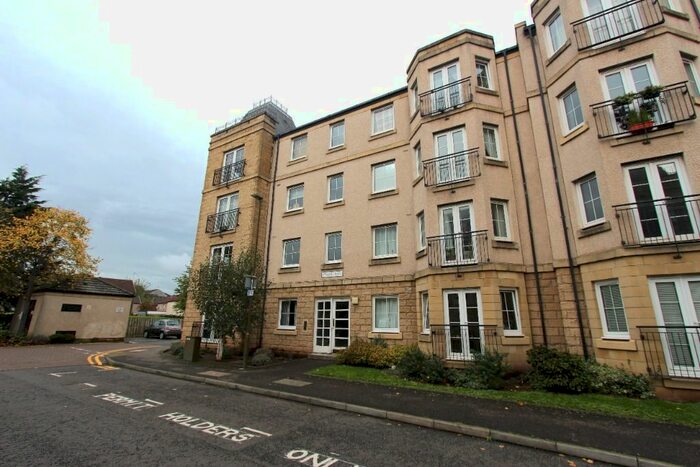 2 Bedroom Flat To Rent In Steads Place, Leith Walk, Edinburgh, EH6