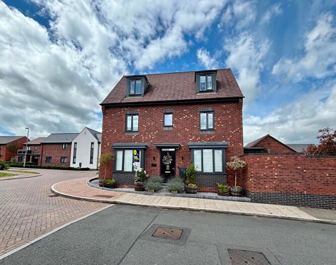 4 Bedroom Detached House For Sale In Bemrose Avenue, Lawley, TF3