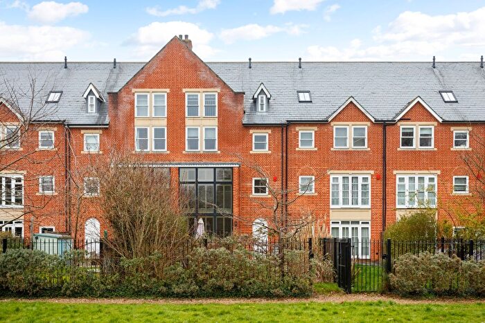 4 Bedroom Town House To Rent In Bridgeman Drive, Windsor, SL4