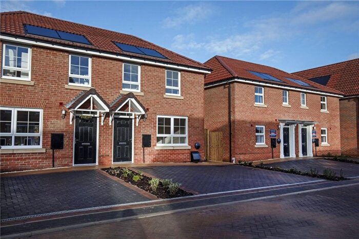 3 Bedroom Semi Detached House To Rent In George Simpson Avenue, Wheldrake, York, North Yorkshire, YO19