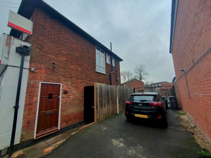 2 Bedroom Flat To Rent In Wicklow Drive, Leicester, LE5