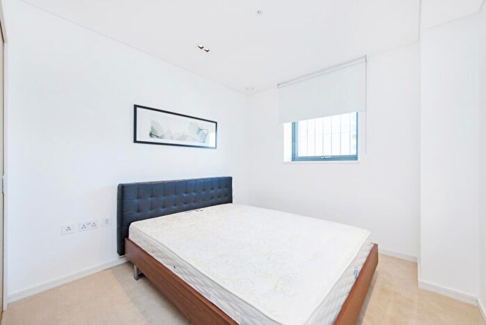 2 Bedroom Flat To Rent In Brock Street Camden, NW1