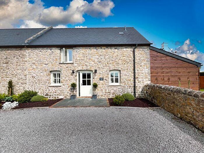 3 Bedroom Barn Conversion For Sale In Ysgubor Fach, Frampton, The Vale Of Glamorgan, CF61