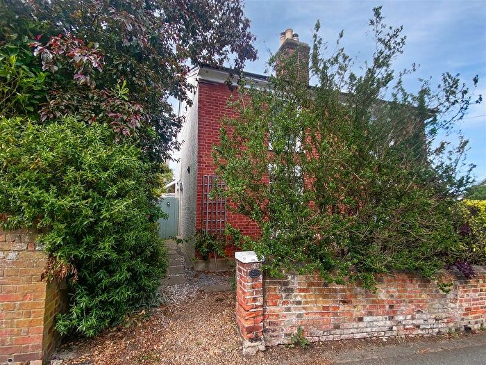 3 Bedroom Semi-Detached House To Rent In Queens Road, Wivenhoe, CO7