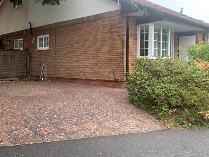 1 Bedroom Bungalow To Rent In Michaelwood Close, Webheath, B97