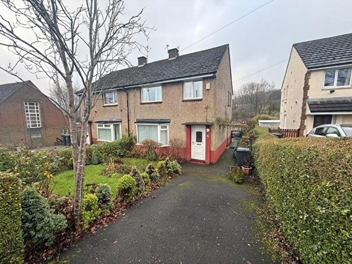 3 Bedroom Semi Detached House For Sale In Sunnybank Road, Mixenden, Halifax, HX2