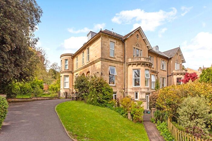 2 Bedroom Apartment For Sale In Sion Road, Bath, Somerset, BA1