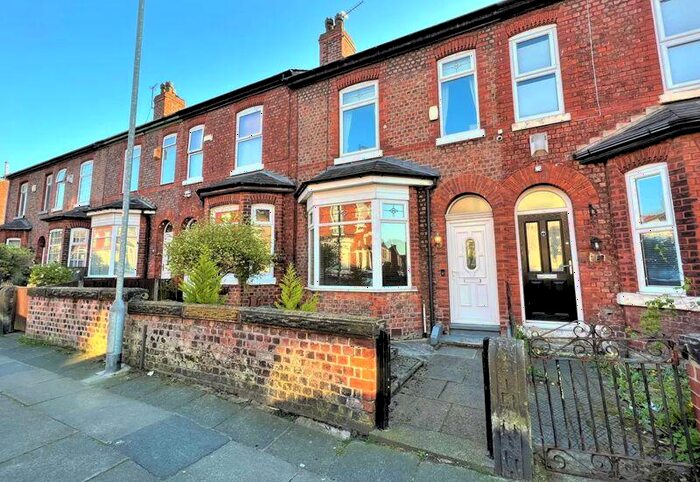 3 Bedroom Terraced House To Rent In Alexandra Road, Manchester, M30