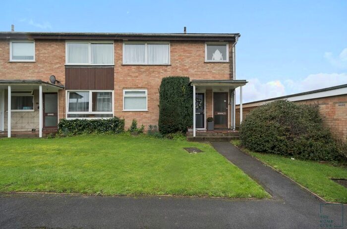 1 Bedroom Flat To Rent In Wilderness Road, Onslow Village, Guildford, GU2