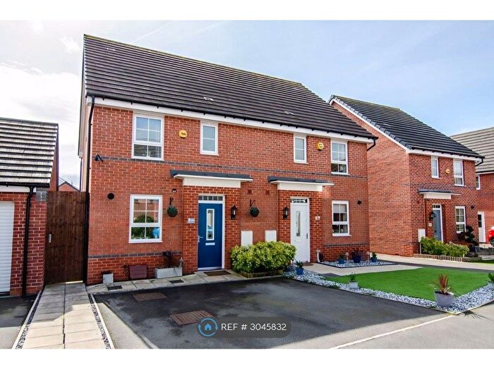 2 Bedroom Semi-Detached House To Rent In Fitch Croft, Burntwood, WS7