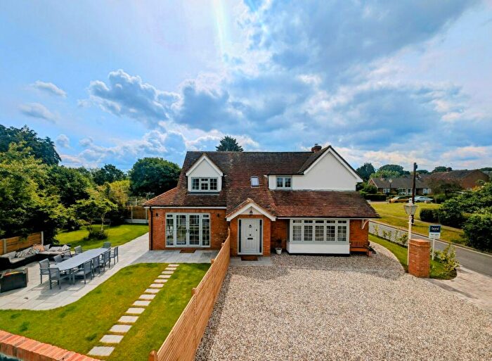5 Bedroom Detached House For Sale In North Hill, Little Baddow, Chelmsford, CM3