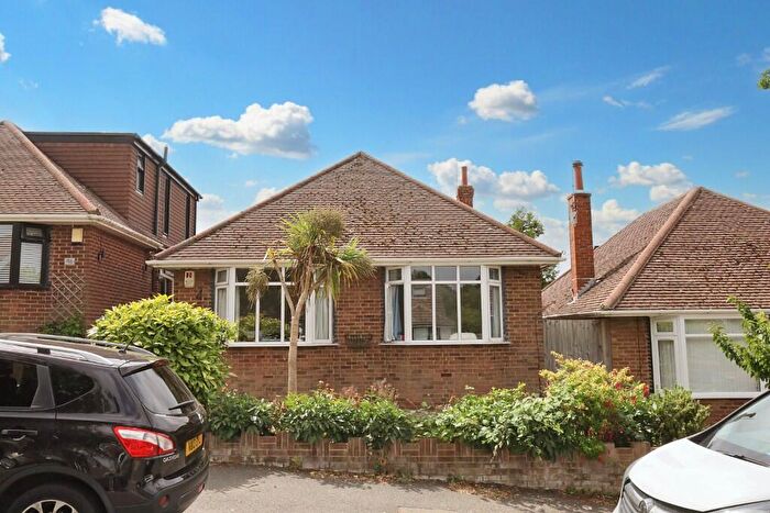 2 Bedroom Detached Bungalow For Sale In Northease Drive, Hove, East Sussex, BN3