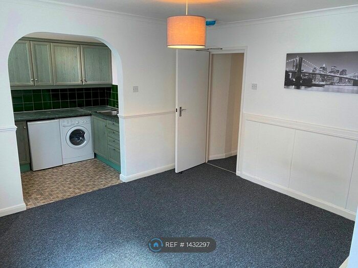 1 Bedroom Flat To Rent In Southampton Street, Reading, RG1