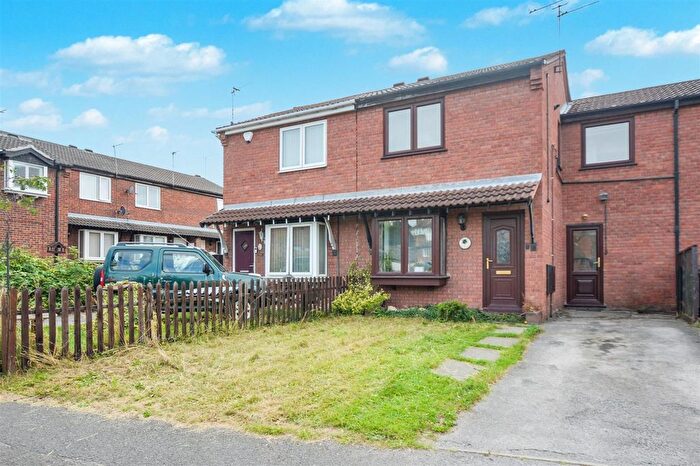 3 Bedroom Property For Sale In Corsham Gardens, Nottingham, NG3