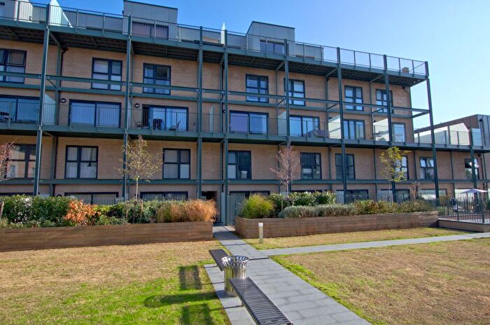 2 Bedroom Flat To Rent In Flamsteed Close, Cambridge, CB1