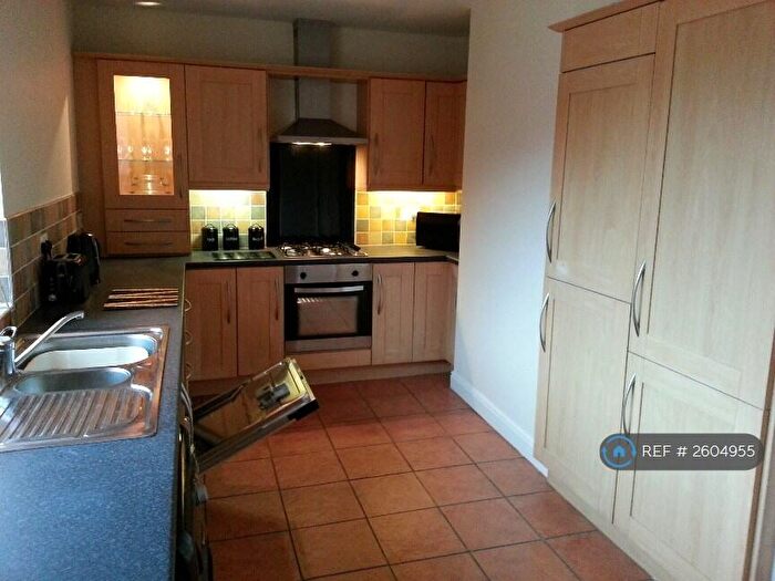 3 Bedroom Terraced House To Rent In Greenbrow Road, Manchester, M23