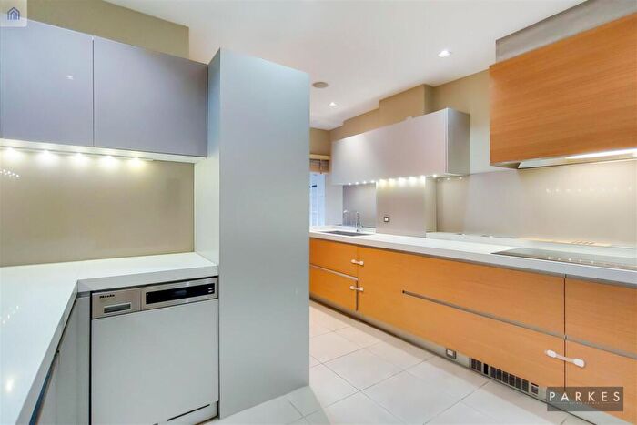 2 Bedroom Apartment To Rent In Harley House, Marylebone, London, NW1