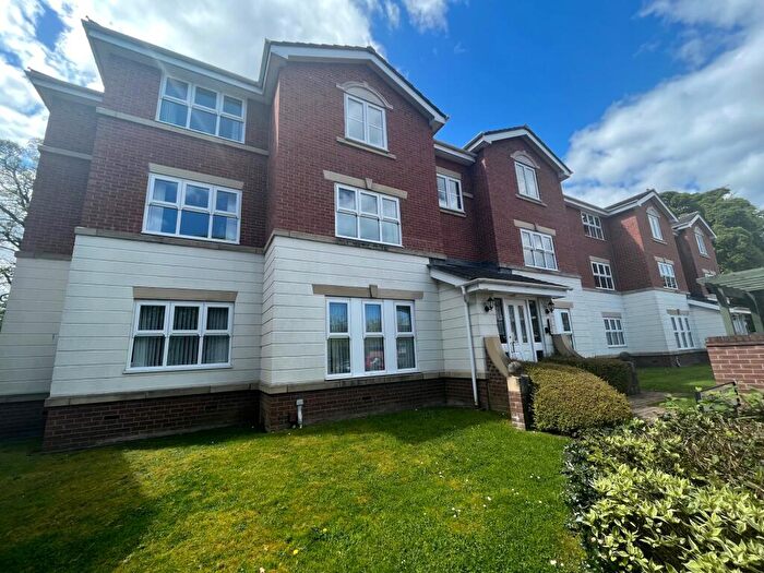 2 Bedroom Apartment To Rent In Belvedere Gardens, Benton, NE12