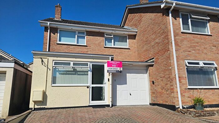 3 Bedroom Semi Detached House For Sale In Chyandor Close, St. Blazey, Par, PL24