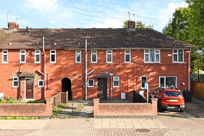 4 Bedroom Terraced House For Sale In Huntington Road, York, YO31